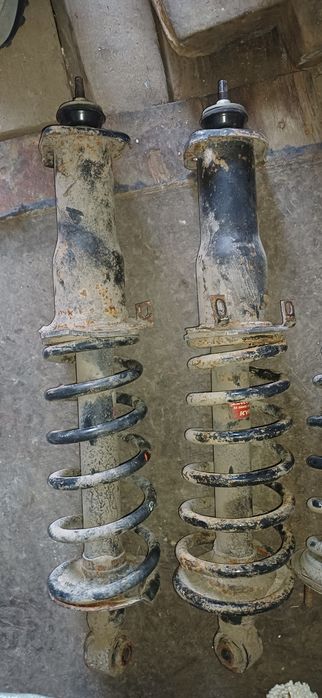Продам стойки  Лексус GS300