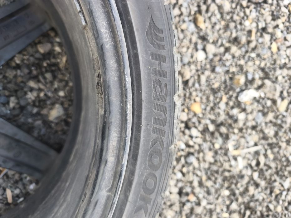 Гуми 255/35/20  Hankok 2019г.