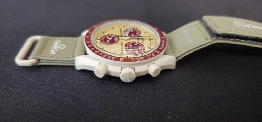 Ceas Omega x Swatch Mission to Pluto
