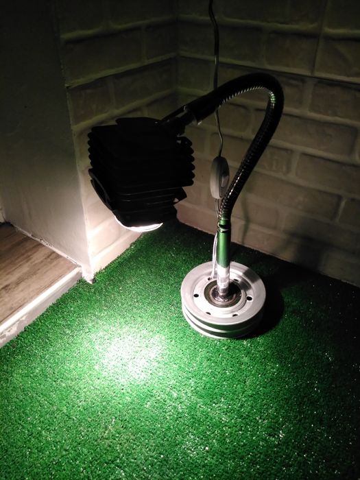 Лампи от авто части