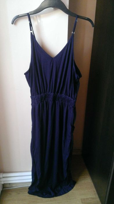 rochie albastra bleumarin
