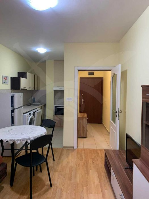 Продава се Двустаен апартамент в Варна, Център - 54 кв.м за 1370 €/кв.м - Снимка #1