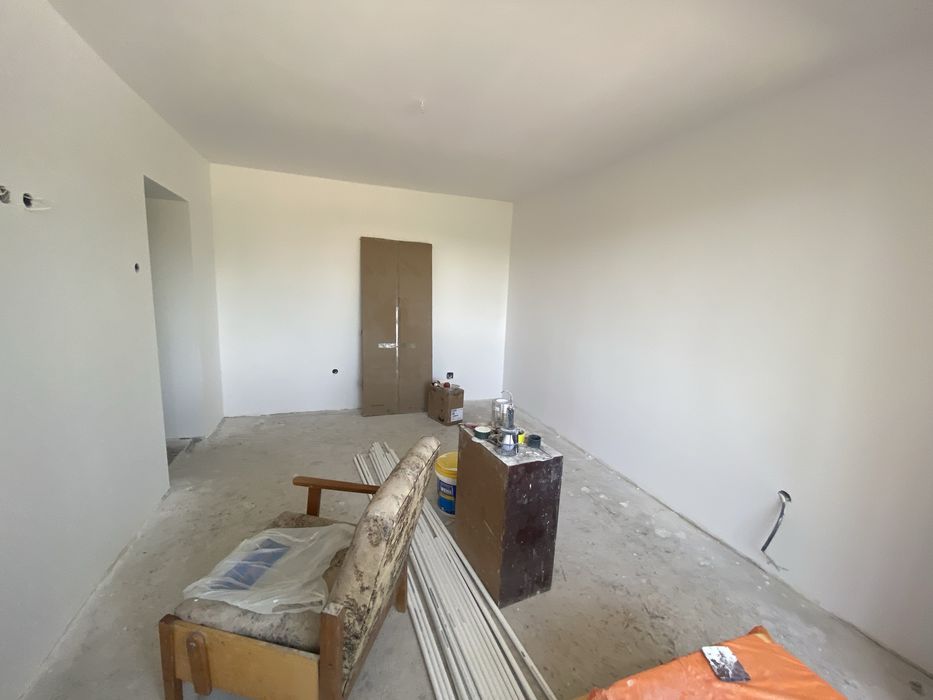 Meseriaș construcții cu peste 20 ani experiență – servicii complete renovări și finisaje