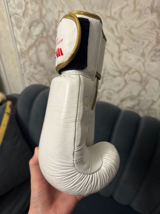 IBA 2024 Boxing перчатка