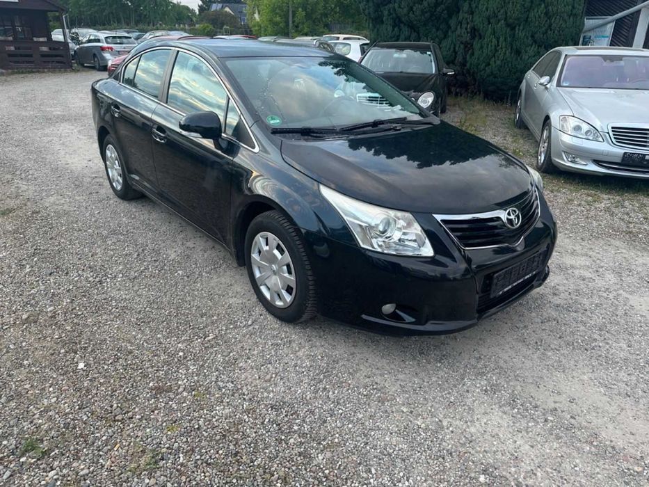 Toyota Avensis T27 2.0D4D Нa Части !!!