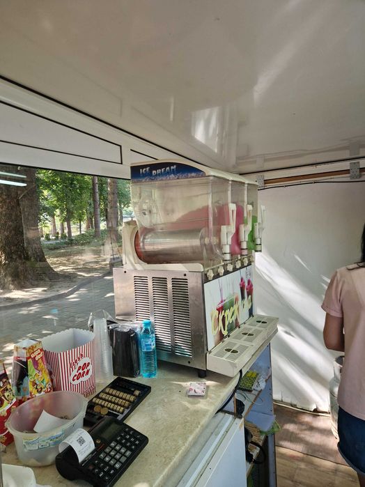 Продавам скрежина