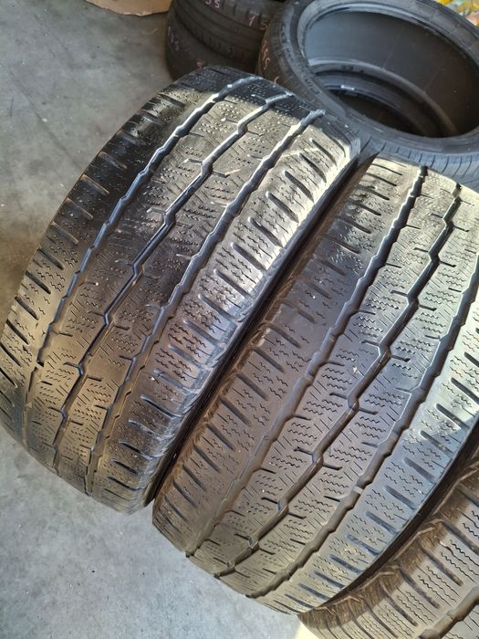 4 Anvelope de iarnă  225 55 r17C TOYO