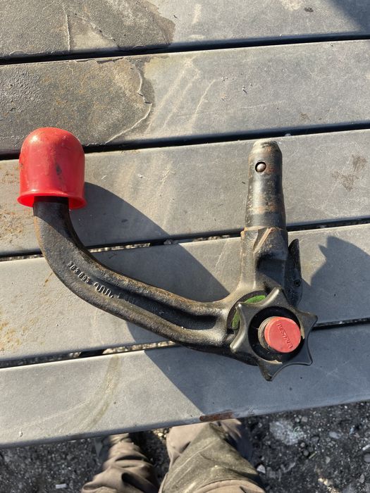 Ябълка за теглич бмв е36 комби