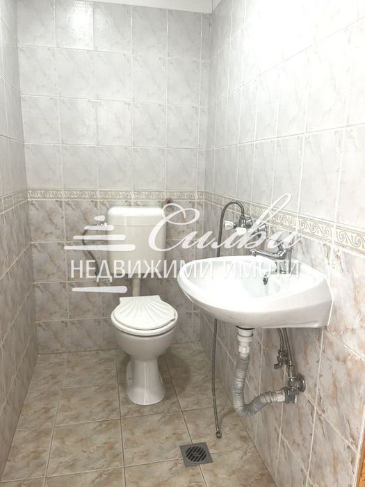 Дава се под наем Офис в Шумен, Томбул джамия - 15 кв.м за 127.5 € - Снимка #3