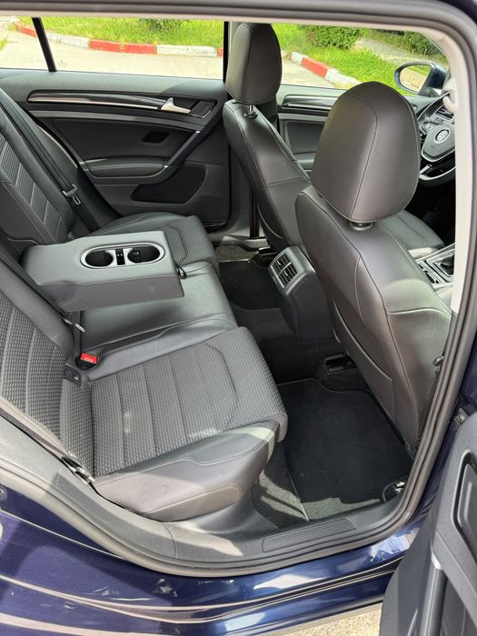 VOLKSWAGEN Golf 0 — imagine 5