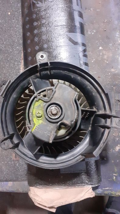 Моторчик печки мерседес 124 оригинал