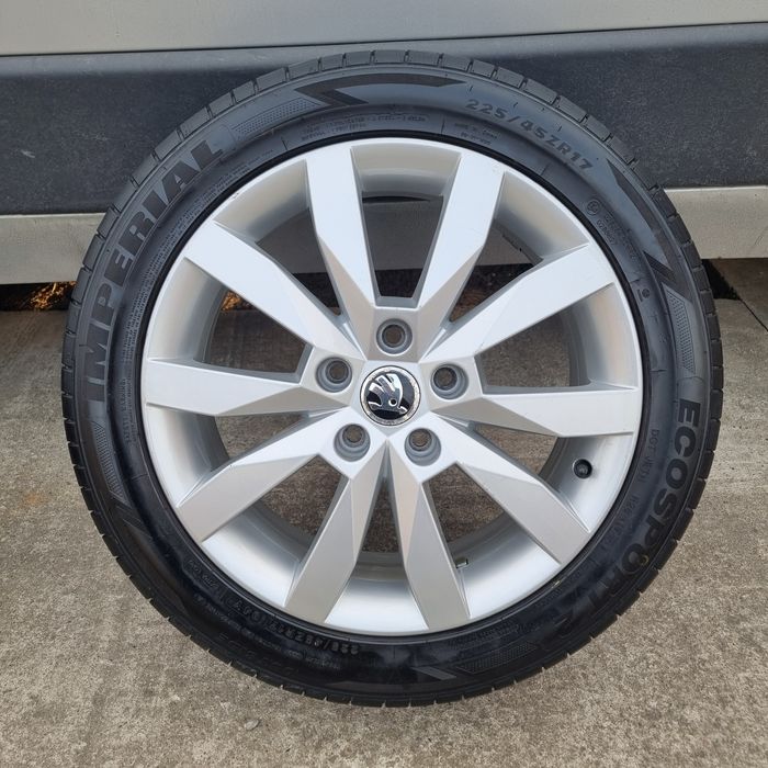 Jante/Roți "17 Originale Skoda Octavia 5x112