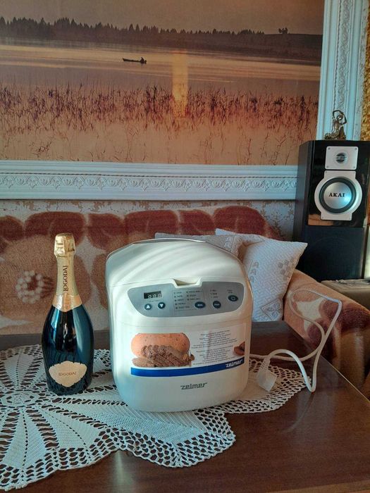 Хлебопекарна Zelmer съвсем нова с гаранция