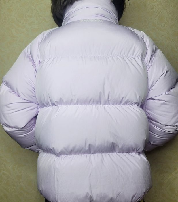 Продается брендовая зимняя куртка для девочек.