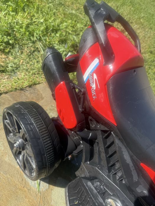 Електрически мотор