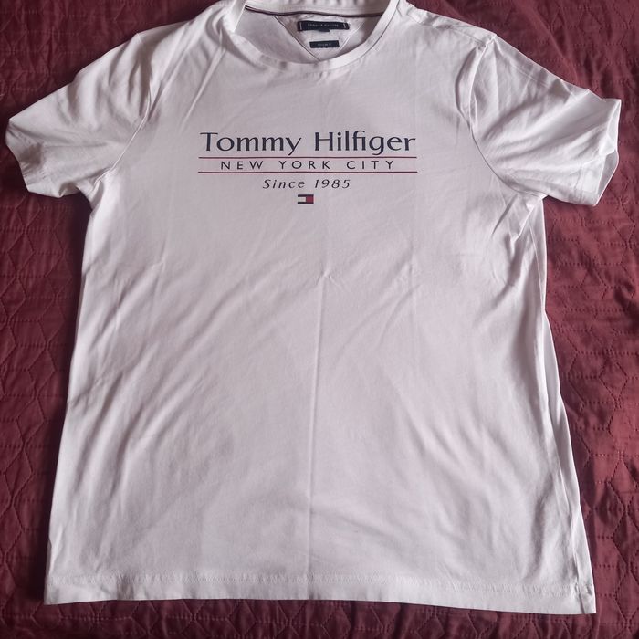 Tricou alb, Tommy Hilfiger, bumbac, marimea M, nou fara eticheta