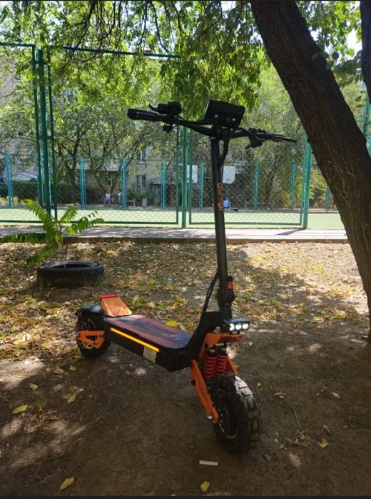 электросамокат Toursor x5 pro