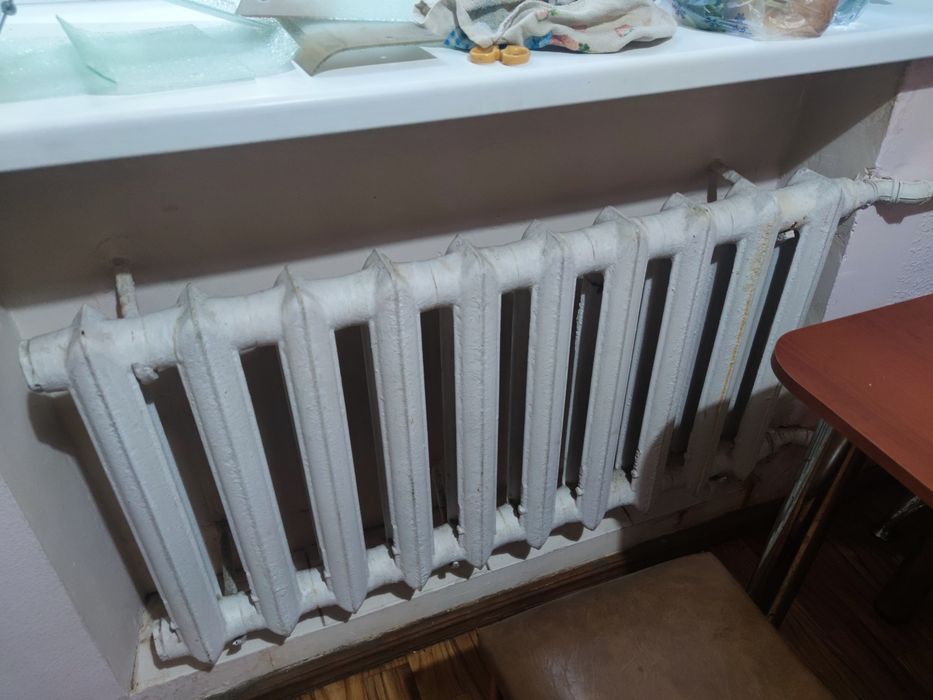 Продам батареи чугун