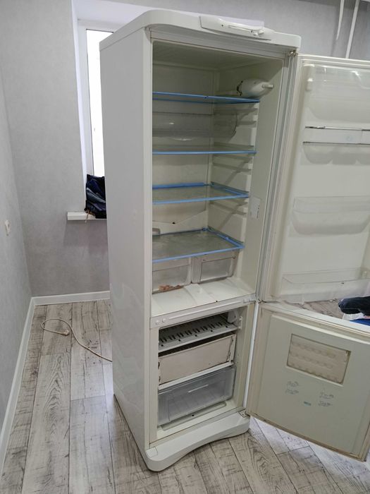 Индезит холодильник