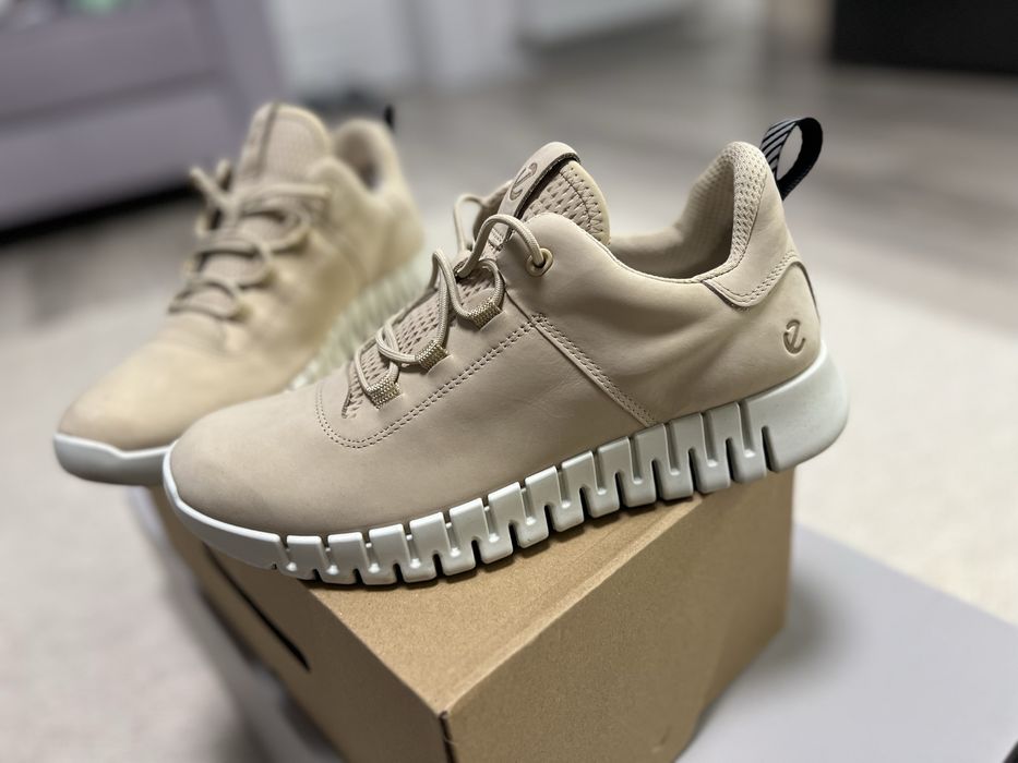 Papuci barbati ecco marimea 41 bej (noi) + voucher 20%