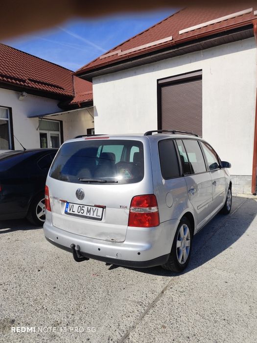 VOLKSWAGEN Touran 0 — imagine 5