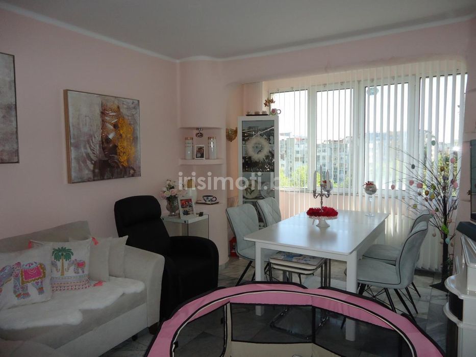 Продава се Тристаен апартамент в София, Люлин 9 - 84 кв.м за 1275 €/кв.м - Снимка #1