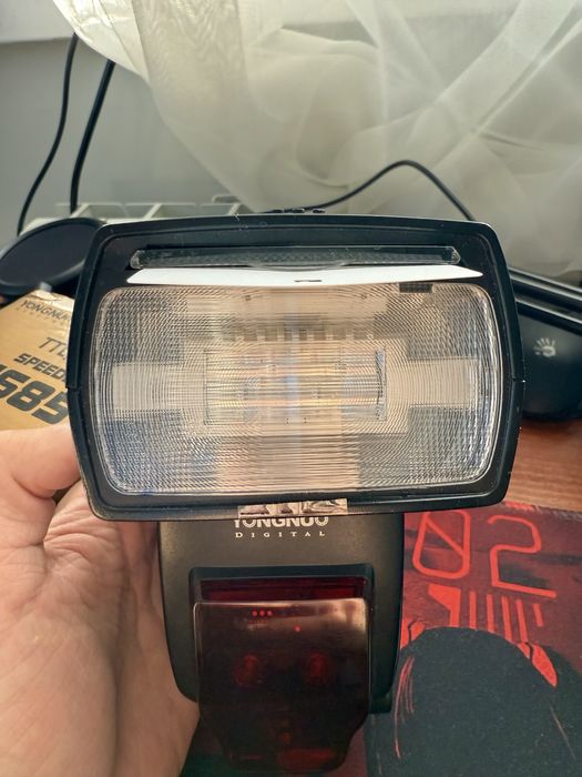 Yongnuo Speedlite YN-685