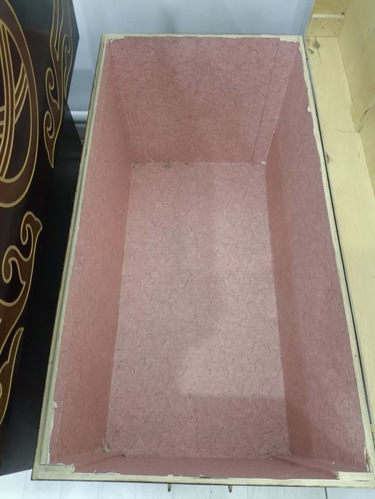 Сандық сатылады 1 новый 2 б/у