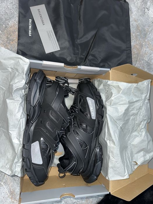 Balenciaga Track Black