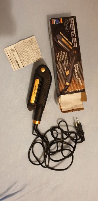 Сгъваема преса за коса с керамични плочи