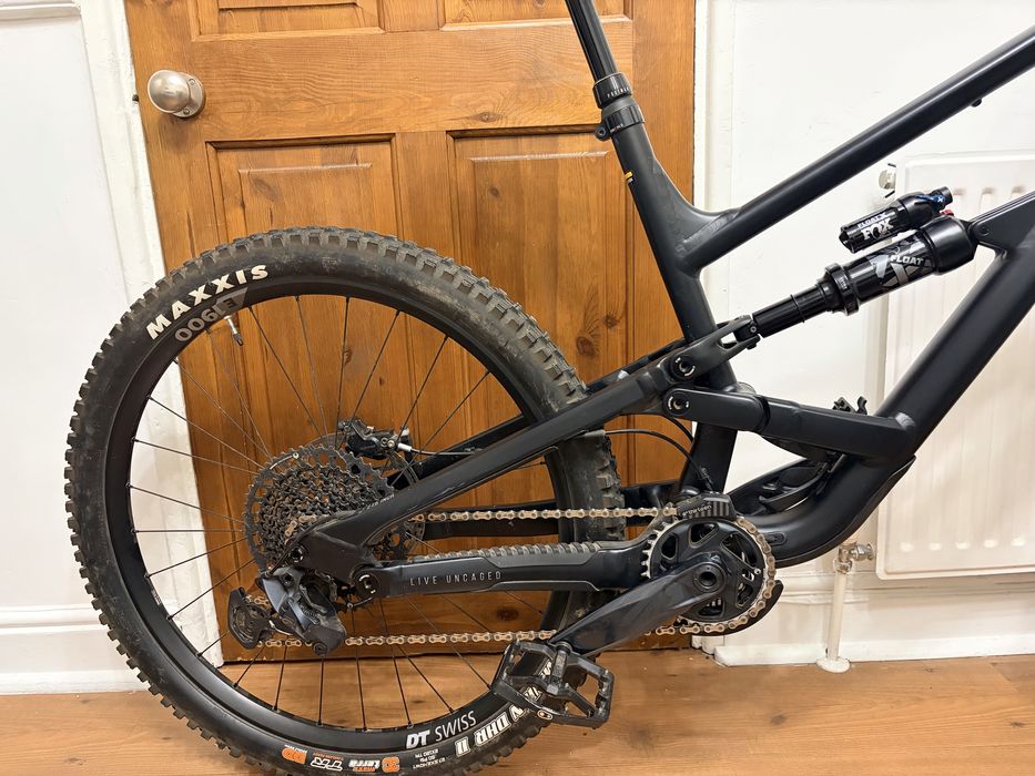 Bicicleta YT marime XL