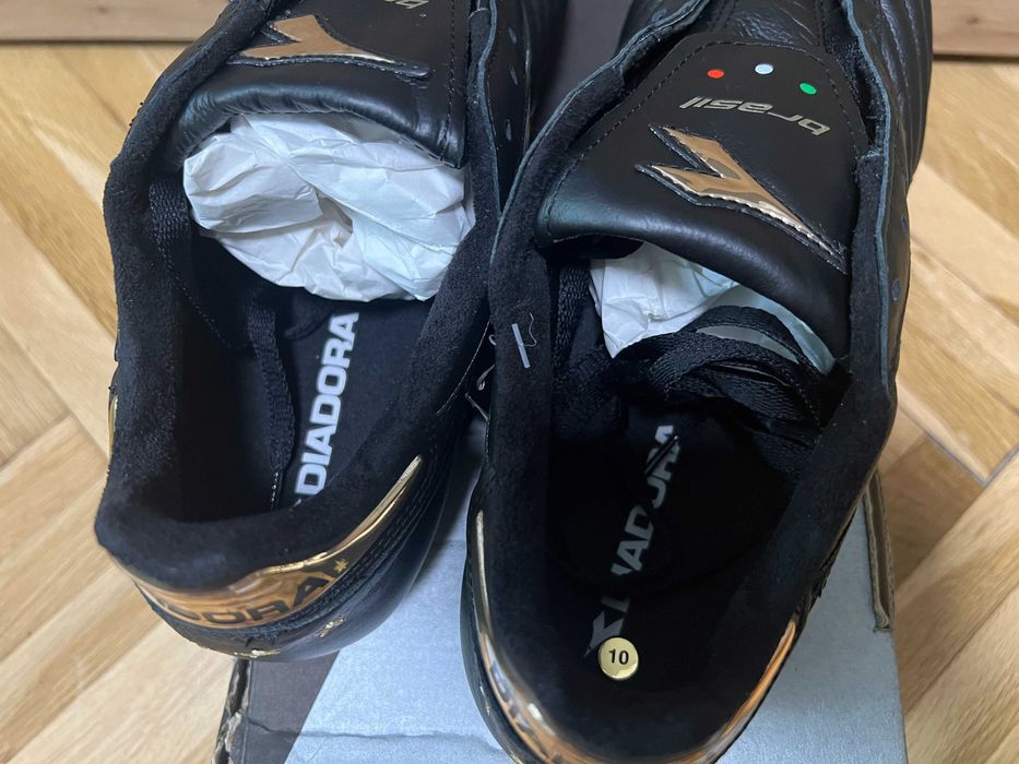 diadora BRASIL gold MD PU бутонки ,калеври ,футболни обувки номер 44,5