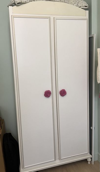 Мебель в детскую комнату