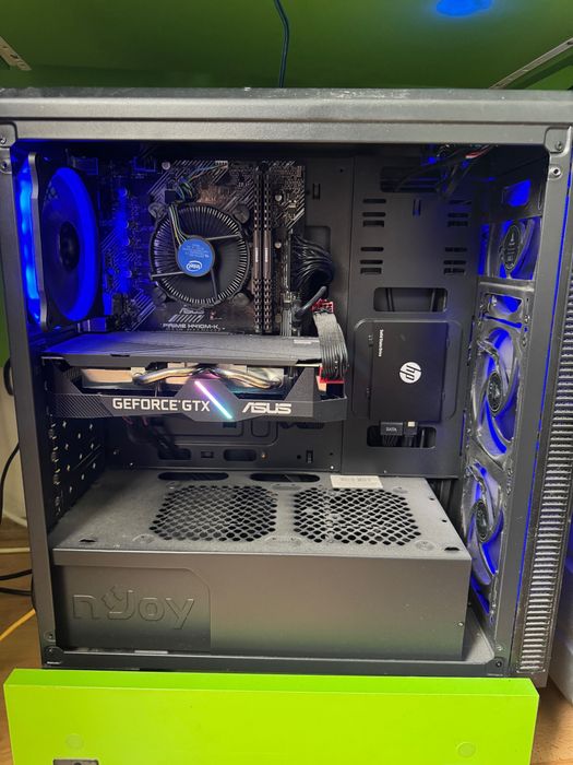 PC Gaming i5-10400F / GTX 1660 SUPER 6 GB / 16 GB RAM / SSD 500 GB