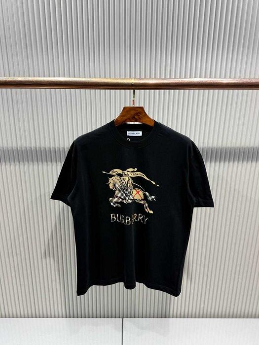 Tricou Burberry Nou cu eticheta