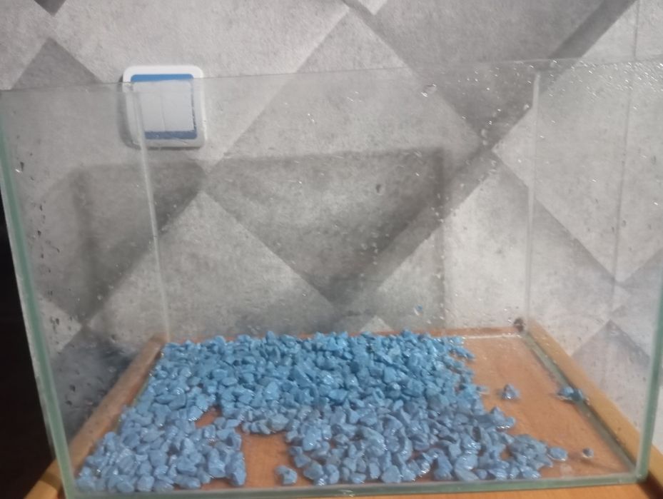 Продам 2 аквариума