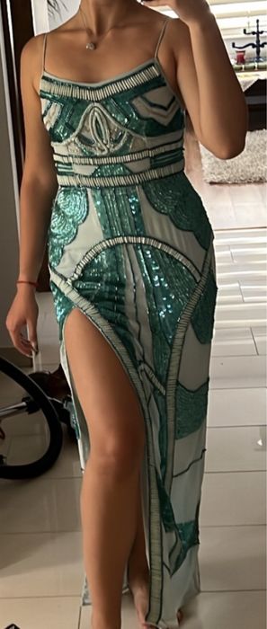 Rochie Asos Design cu margele si paiete lunga cu crapatura