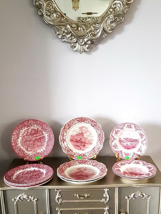 Farfurii/platouri vechi din porțelan