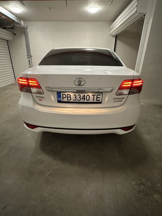 Toyota Avensis 2012г.