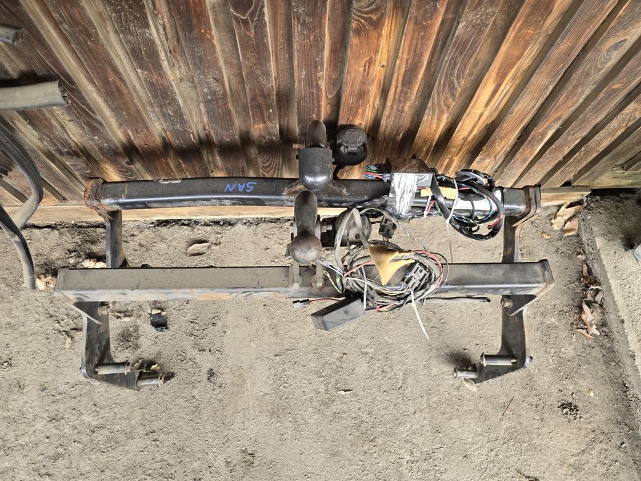 Carlig/cui remorca Dacia sandero 2013 2020 original complet