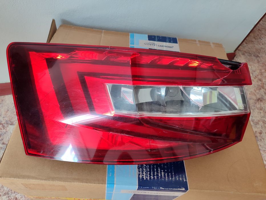 Продам фары от шкоды.