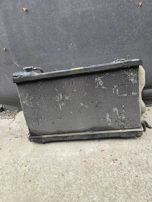 Радиатор охлаждения  Субару Форестер СГ  Subaru Forester SG