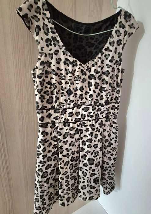 Нови  рокли Zara, Guess, H&M
