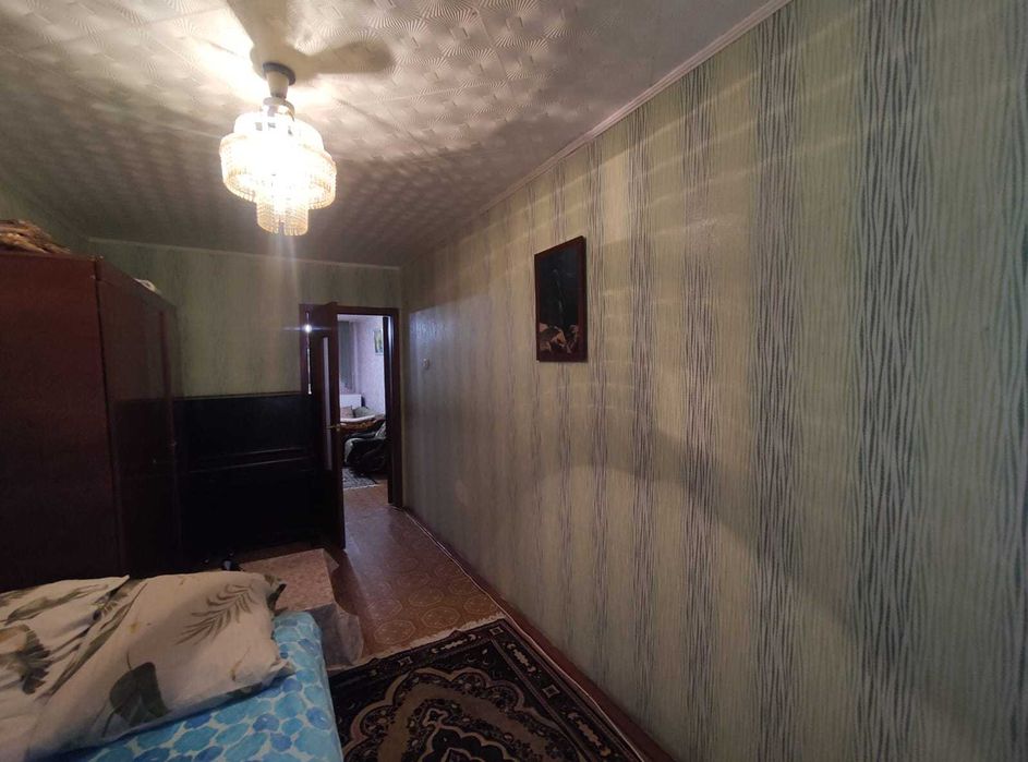 Продам 2-х комн. ул. Камзина, 25