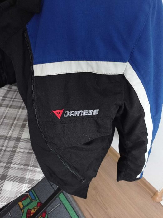 Мото яке с протектори DAINESE