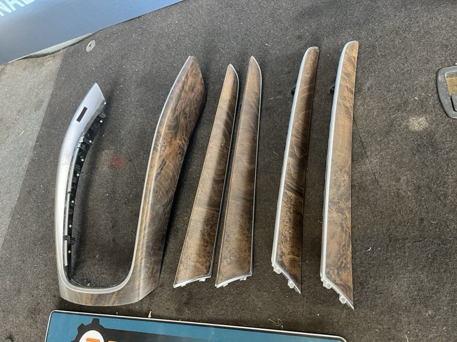 Комплект интериорни лайсни AUDI Q5 8R комплект дървени