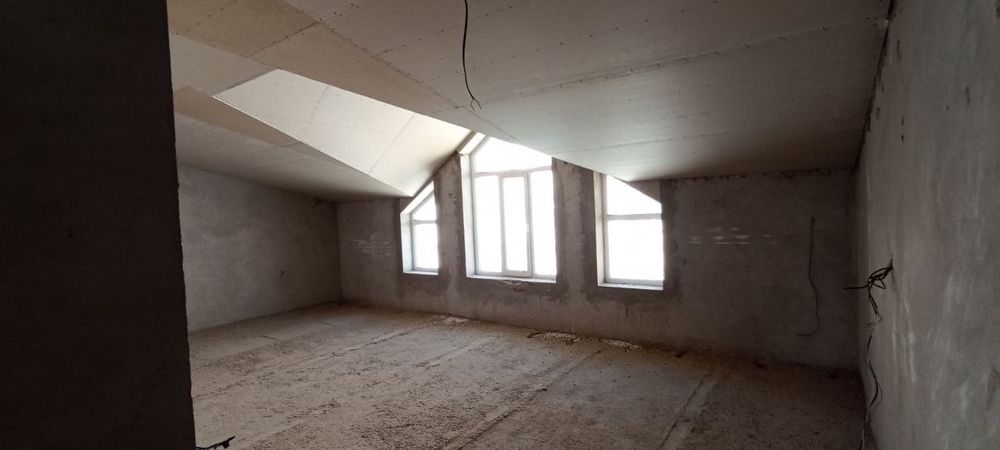 Яшнобод туманида элитный махаллада Уй сотилади