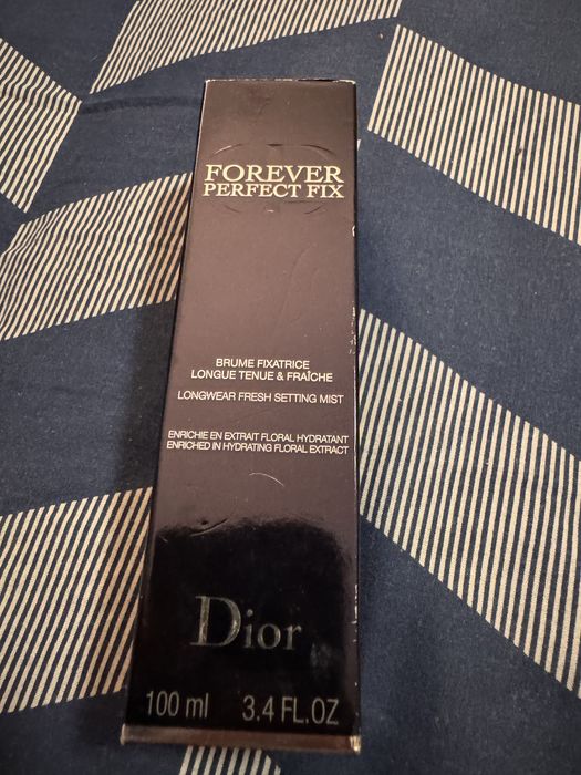гримове Dior settings spray