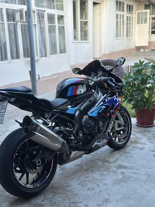 Продаю мотоцикл BMW S1000rr