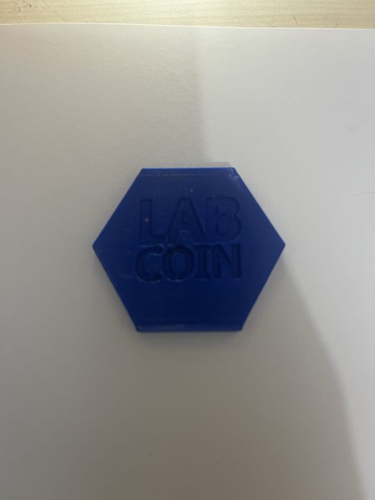 Два лаб койна от 2022.